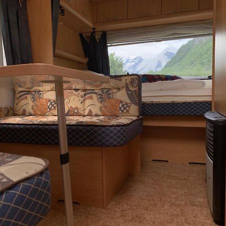 Revier Caravan-Ig Und Cool Hatzingen Экстерьер фото